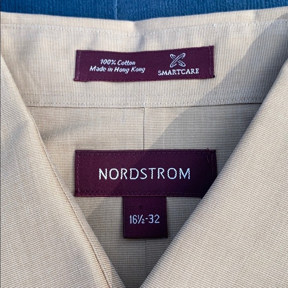 ⭐️ Nordstrom’s men’s button down shirt - Picture 2 of 6